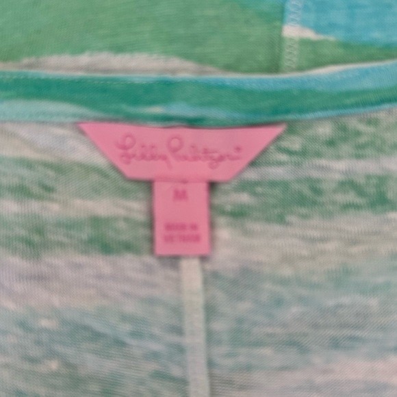 Lilly Pulitzer Duval notch Neckline Linen Seafoam Blue tee shirt blouse Size M - Picture 9 of 9